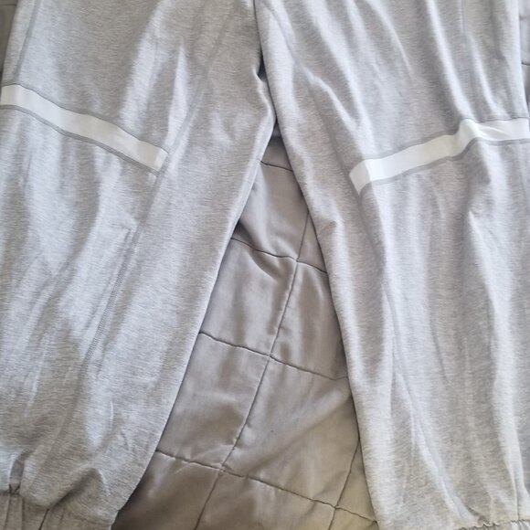 Adore me grey joggers - Picture 3 of 6